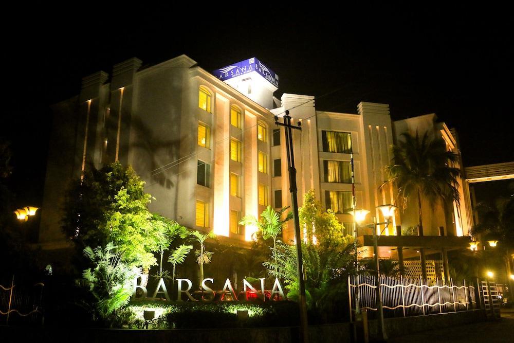 โรงแรมบาซานาแอนด์รีสอร์ท สิริกุรี ภายนอก รูปภาพ