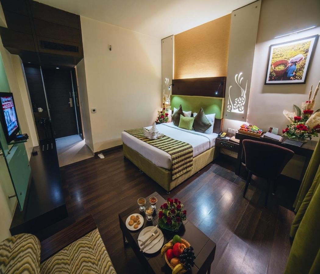 โรงแรมบาซานาแอนด์รีสอร์ท สิริกุรี ภายนอก รูปภาพ